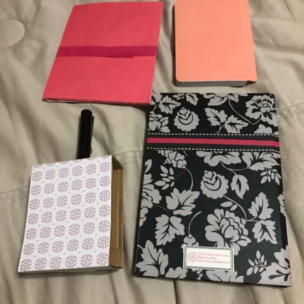 Floral Stationery Set with Pen